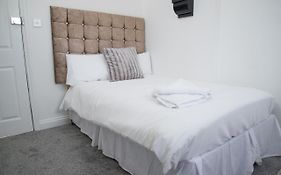 TLK Apartments&Hotel - Beckenham